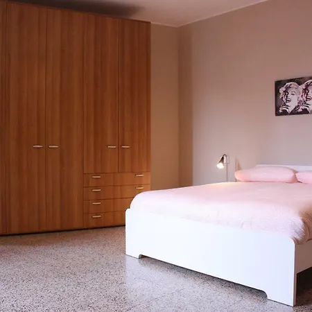 Casa Dennis Lägenhet *