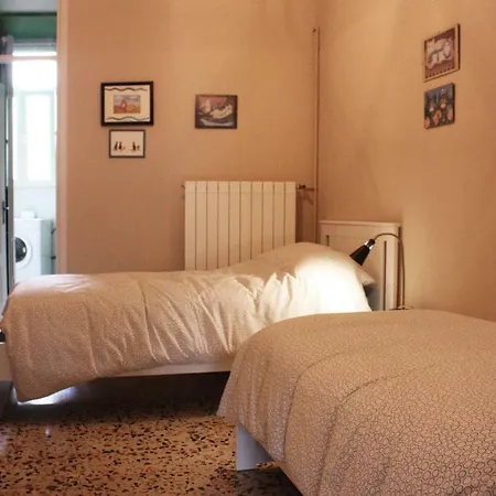 Casa Dennis Lägenhet *